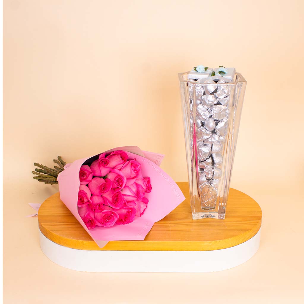 Passionelle Crystal Chocolate Vase (1kg) & Pink Roses Bouquet