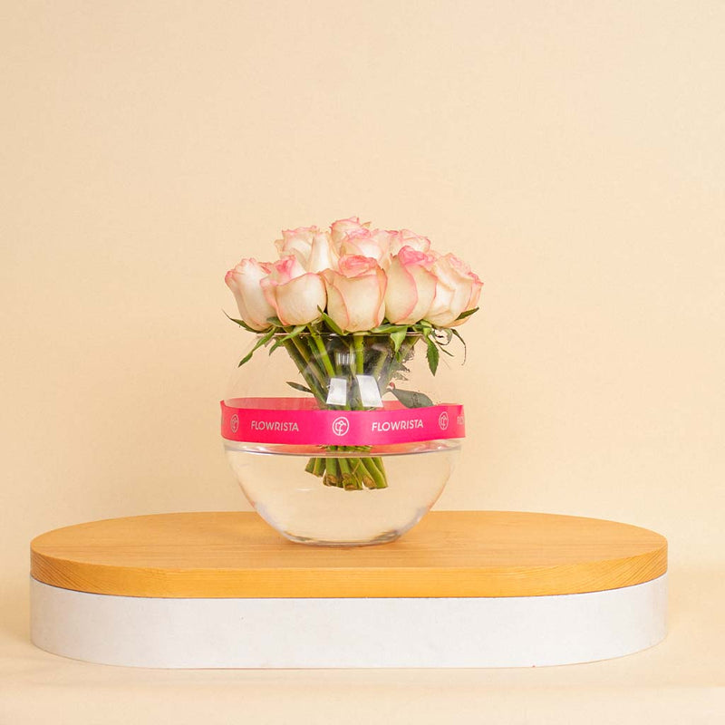 Light Pink Flowers Vase – 20 Light Pink Flowers