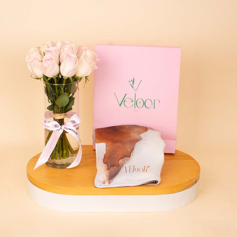 Veloor Nala Scarf & Pink Roses Vase