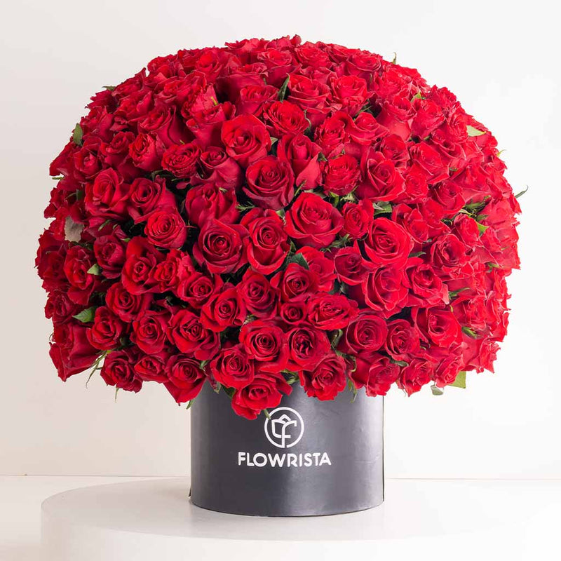 Box 250 Roses