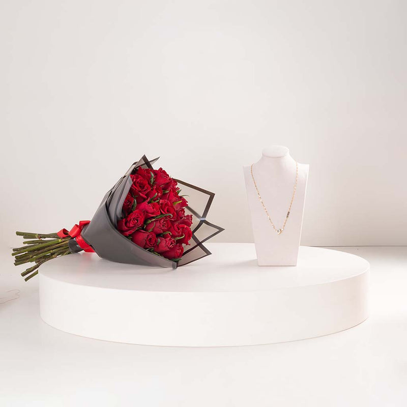 GUESS Fan Gold Stainless Steel Necklace with Zircons & Red Roses Bouquet