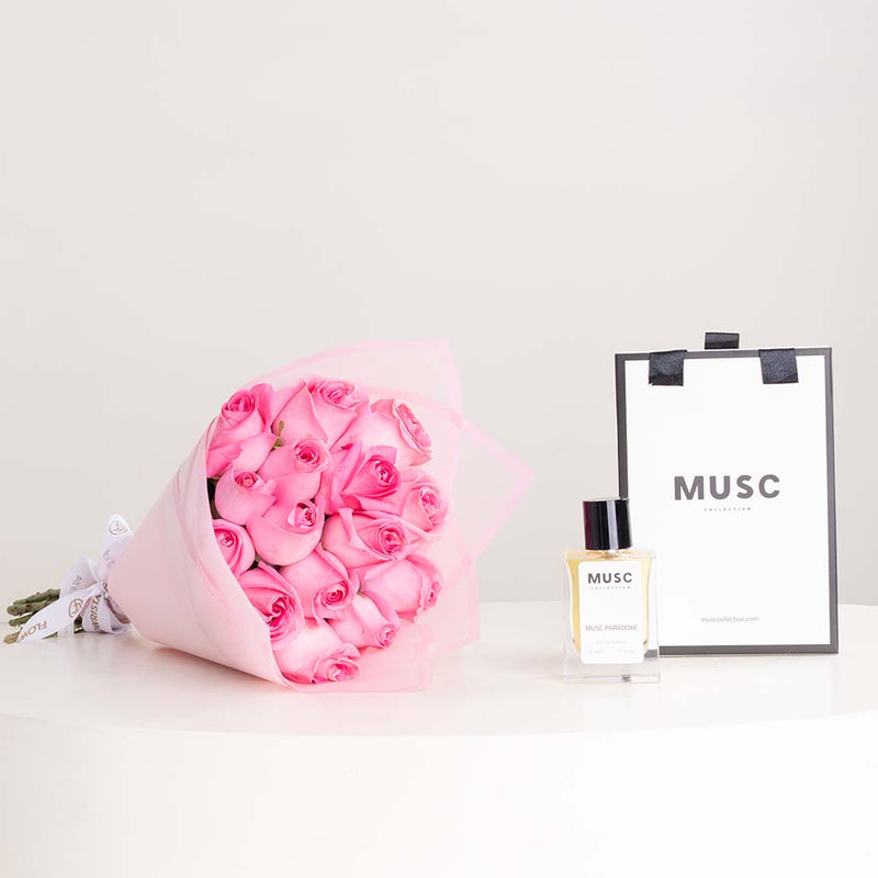 Musc Paradoxe & Pink Roses Bouquet