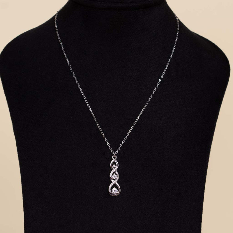 Felizmoda Three connected pendants with three stones silver necklace| Gerbera Bouquet