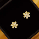 Markiz Flower Earrings & 20 Roses