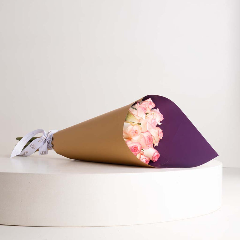 Flowrista | Senioreta Roses Bouquet
