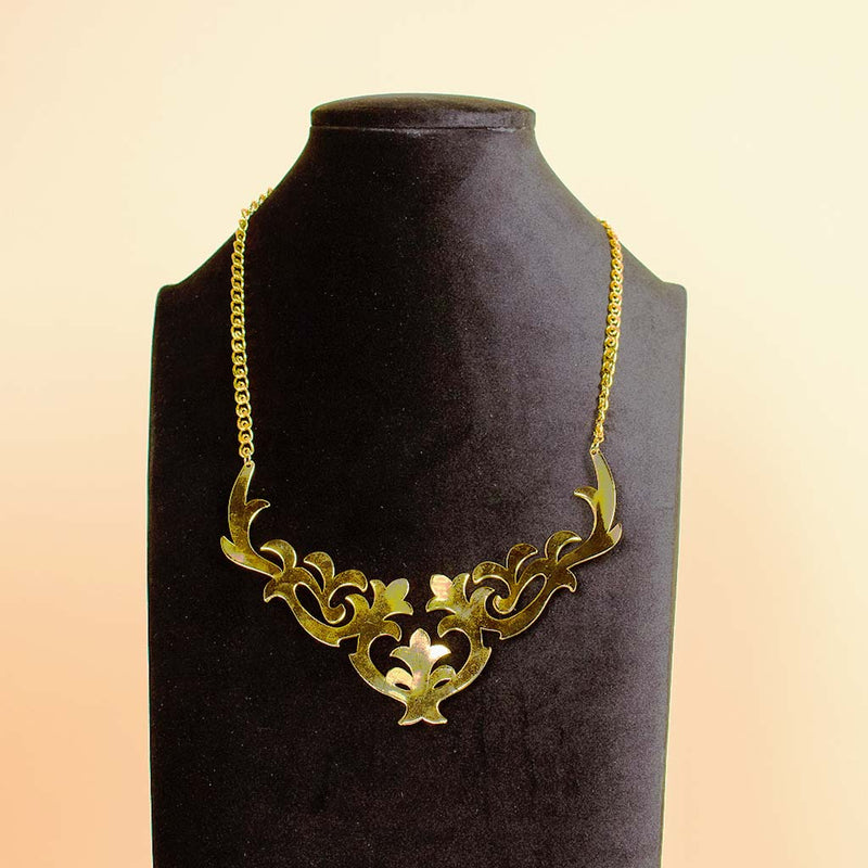 Amaz Gazelle Horn Necklace