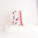 Veloor Rouge Scarf & 15 Pink Roses Bouquet