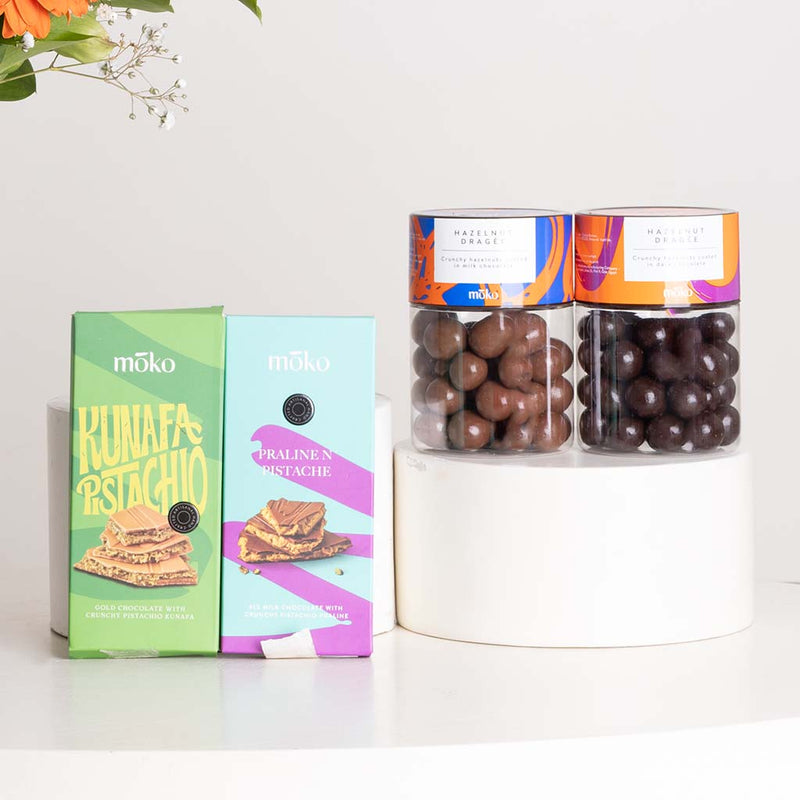Moko Chocolate Selection & Gerbera Mixed Vase