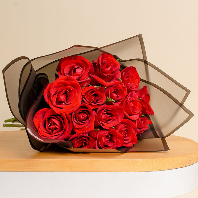 Police Wallet & Bouquet of 15 Red Roses - A Luxury Gift for Him