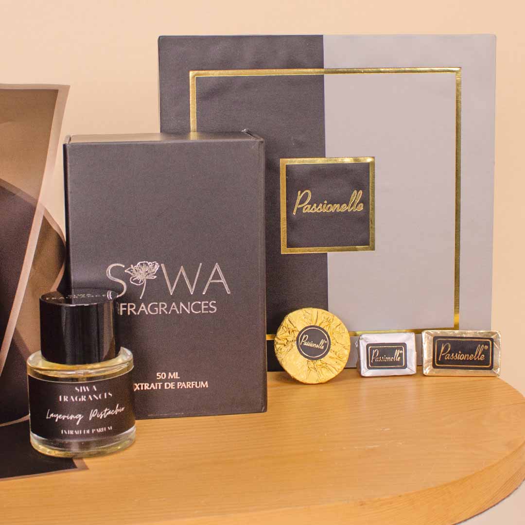 Passionelle Premium Chocolate Box with 15 Red Roses and Siwa Layering Pistachio 50ml