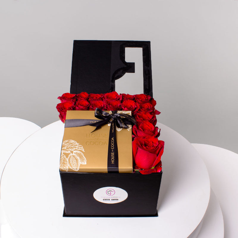 House of Cocoa Chocolate Box 16 pieces and 15 red roses