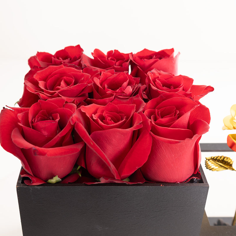 House of Cocoa Chocolate Box 16 pieces and 9 red roses