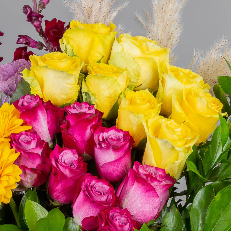 Roses & Gerbera Elegance Vase