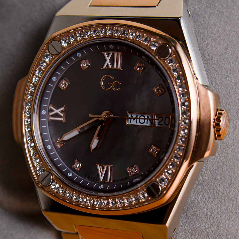 GC Coussin Lady Watch – Y98001L5MF