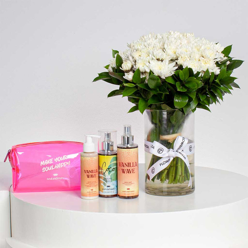 Soul & more Bali Pouch | white Chrysanthemum vase