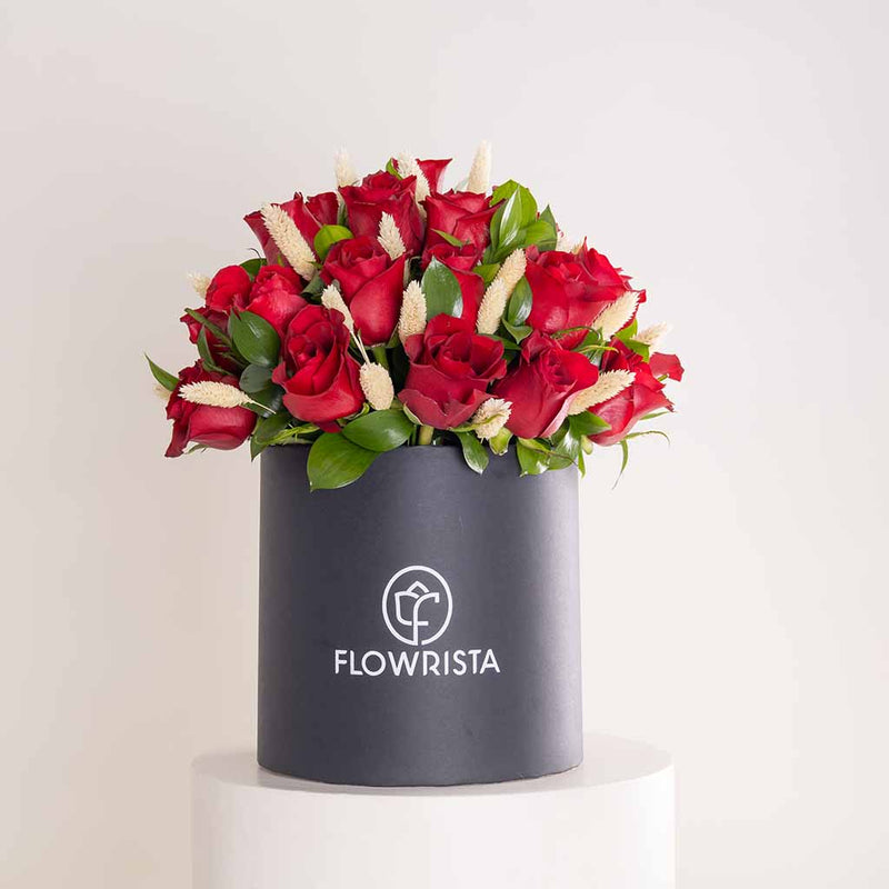 Flowrista Classic Red Rose Box