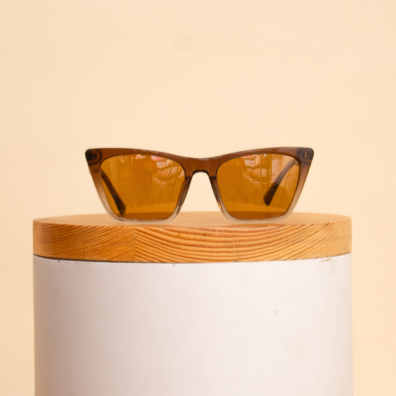 Sedrak Gradient Frame Sunglass – Brown & Clear