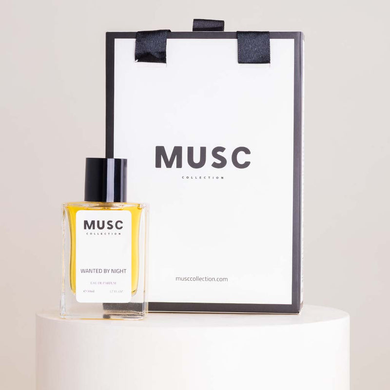 MUSC Wanted by Night & Pink Roses Bouquet