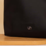 Cocan Black Bag with Vase of 15 Pink Roses