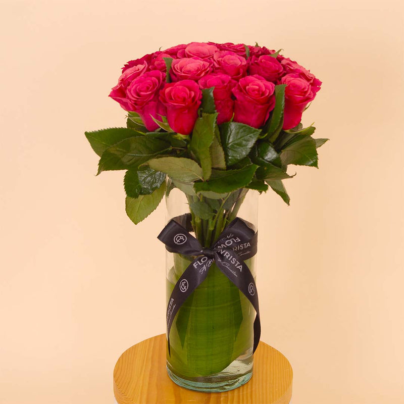 Flowrista | 20 Red Roses Vase