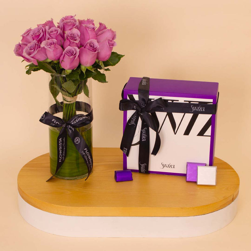 Swiza Chocolate Box 500g & Purple Roses Vase