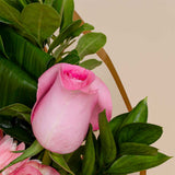 Flowrista Gorgeous Pink Roses Bouquet