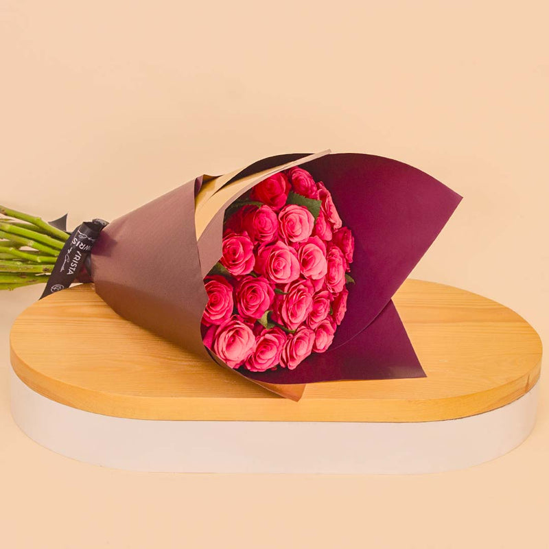 Flowrista | 20 Fuchsia Roses Bouquet