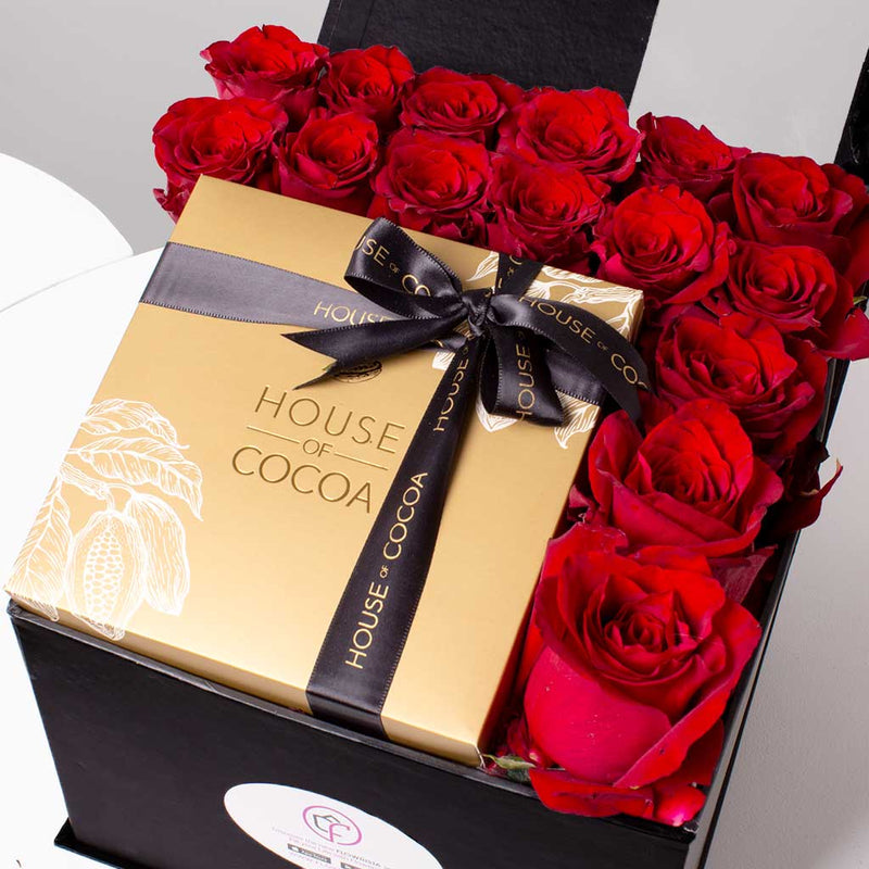 House of Cocoa Chocolate Box 16 pieces and 15 red roses