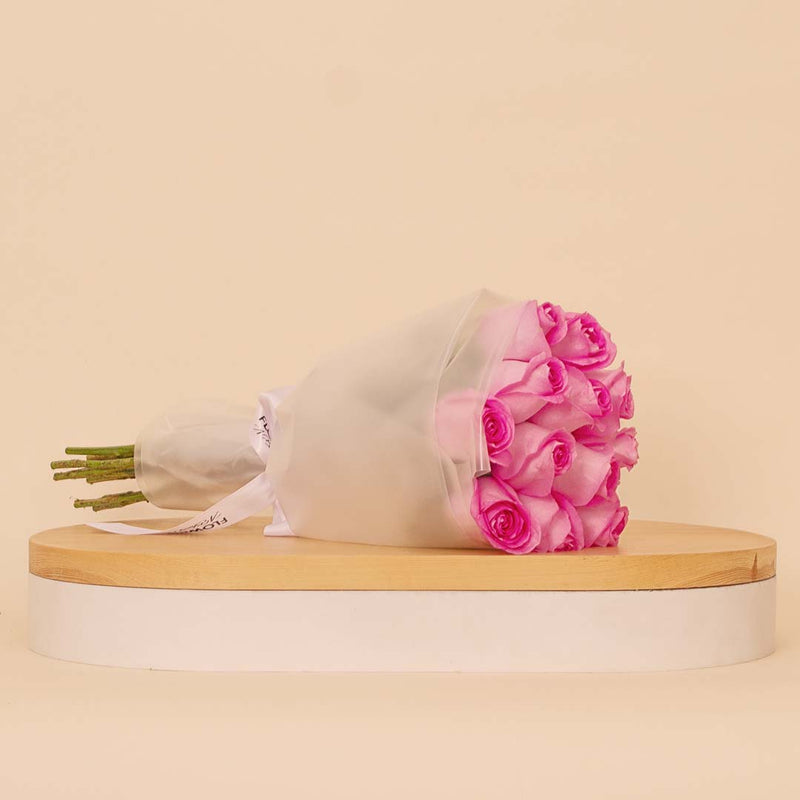 Elegant Pink Rose Bouquet
