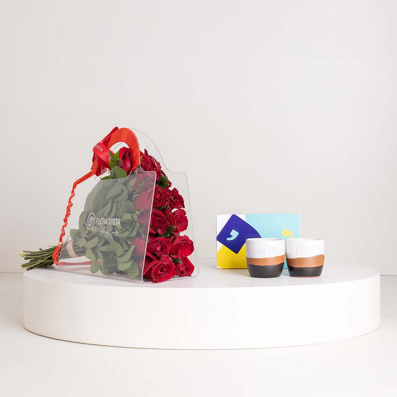 Tip of The Day Happiness Espresso Cup Set & Red Roses Bag