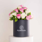Flowrista White & Pink Rose Box