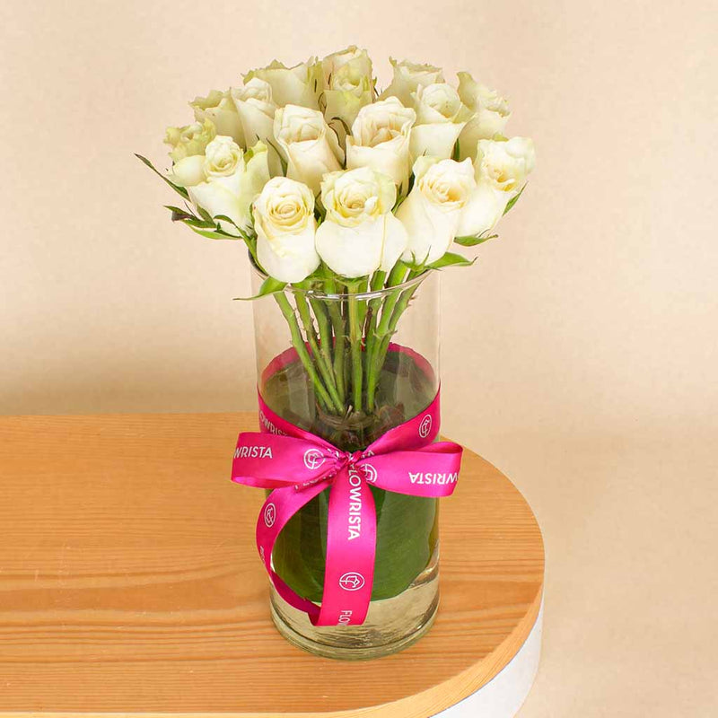 White Flower Vase | 15 Rose