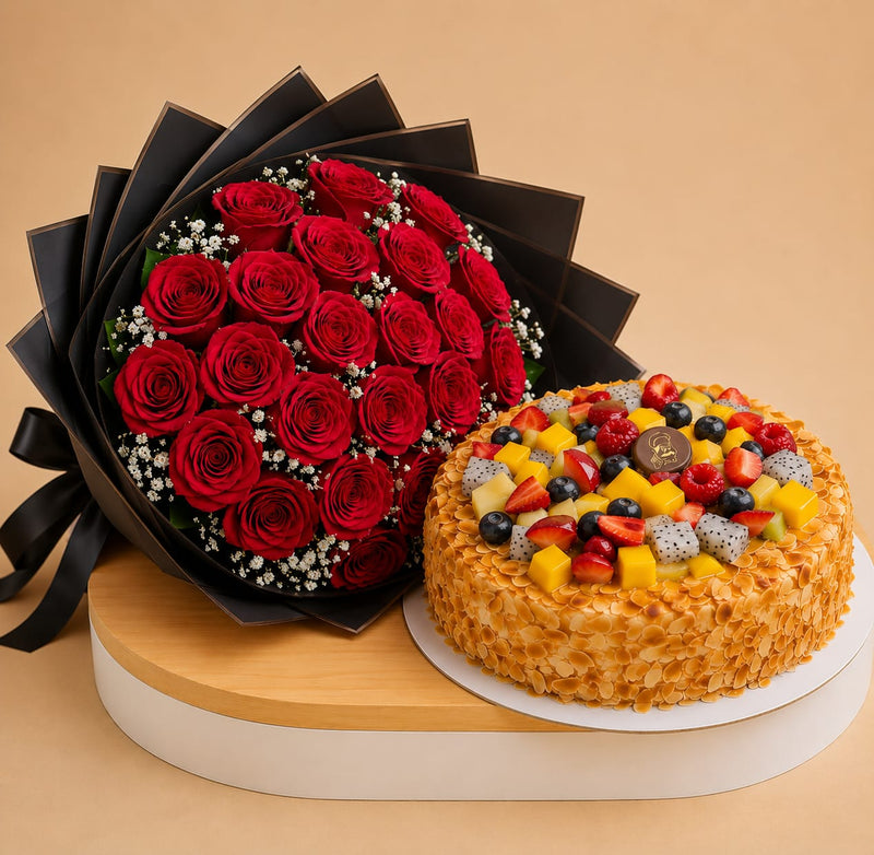 Mister Bakery Fruit Cake & Red Roses Bouquet