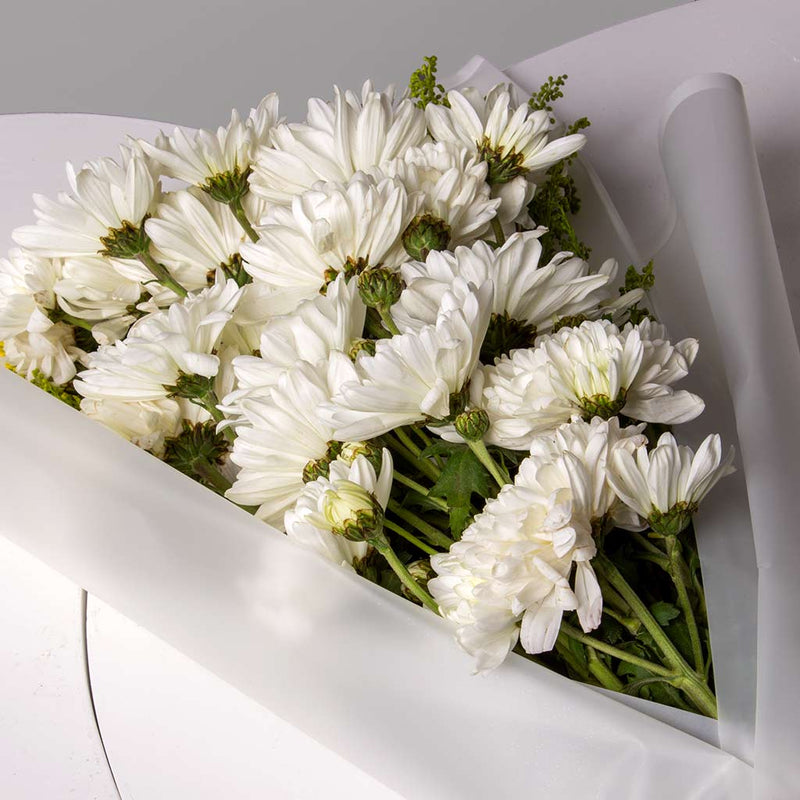 Luxurious Bouquet with Ghazal Spa Voucher