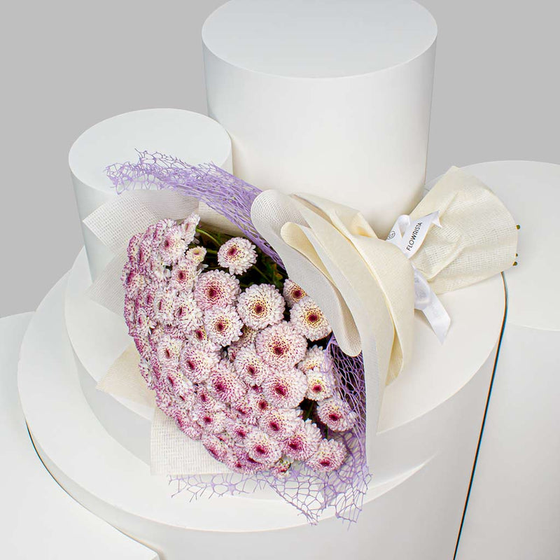 Lollipop Chrysanthemum Hand Bouquet - Natural Beauty Gift