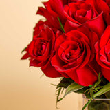 Nuit Fragrances Dulce de Leche | 20 red roses vase