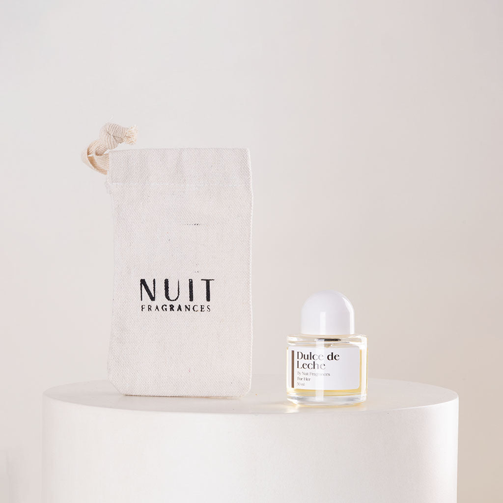 Nuit Dulce de Leche Perfume 50ml & 20 Red Roses Bouquet