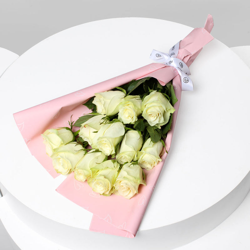Bouquet of 12 Pure White Roses
