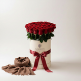 Roses box large with scarf in corner